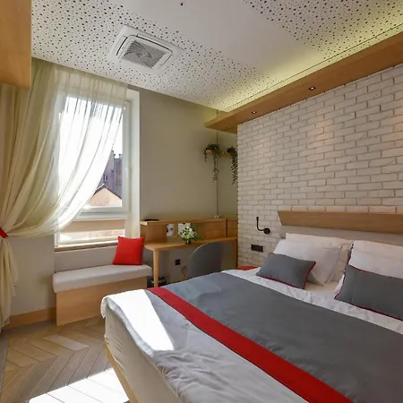 Apartment Comfort Place *
